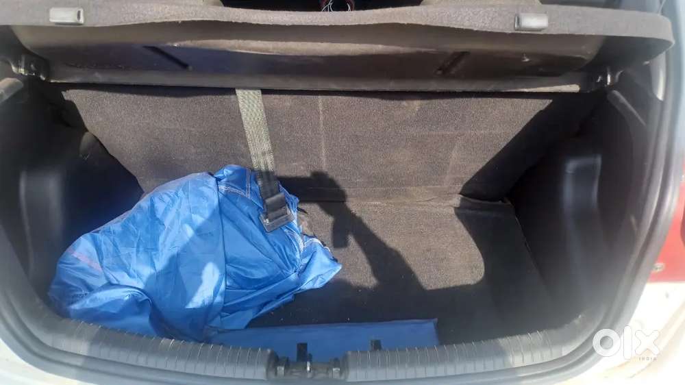Hyundai Grand I10 2016 Petrol 27500 Km Driven