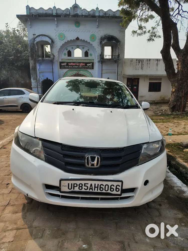 Honda City 2012 Cng & Hybrids 125000 Km Driven