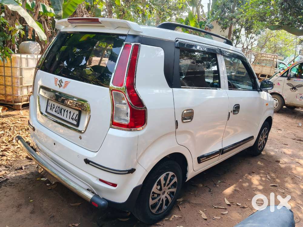 Maruti Suzuki Swift Dzire Lxi Option, 2020, Cng & Hybrids