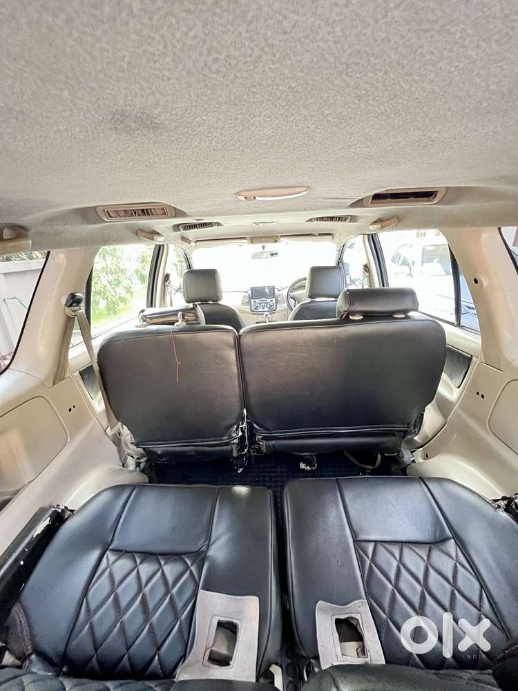 Toyota Innova 2004-2011 2.5 E, 2008, Diesel