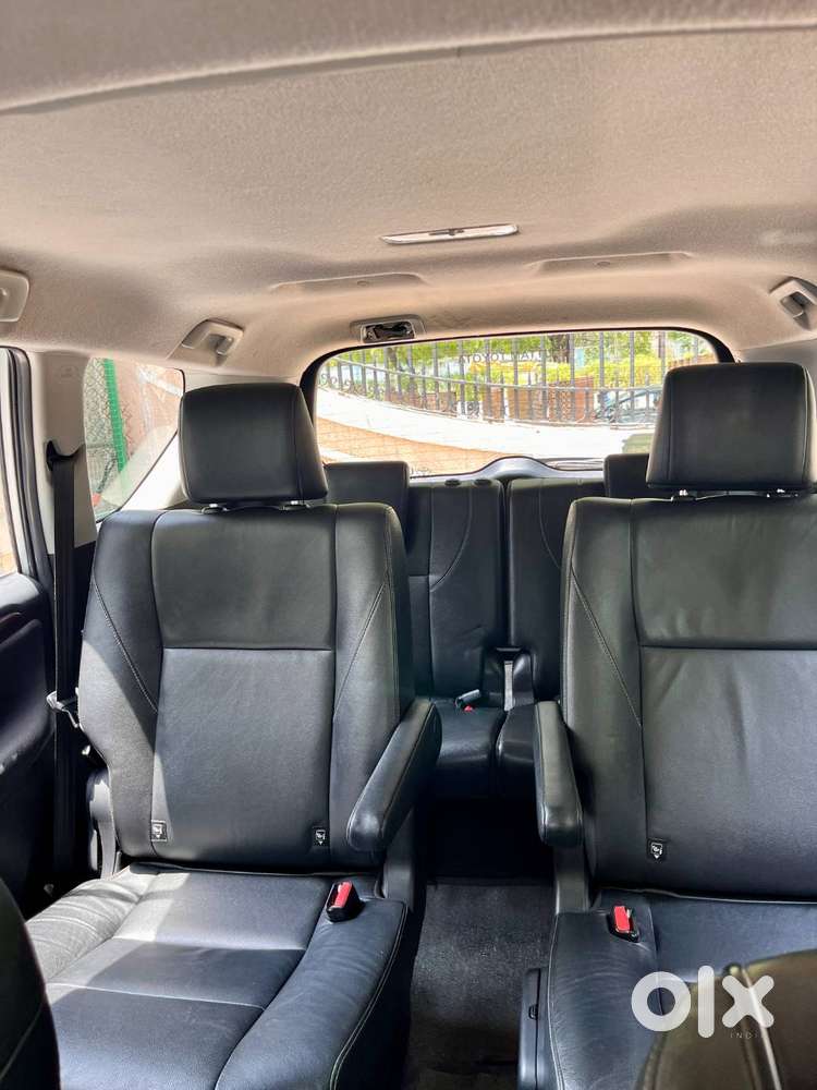 2018 Toyota Innova Crysta  1st Owner  Great Cond  Toyota Serviced