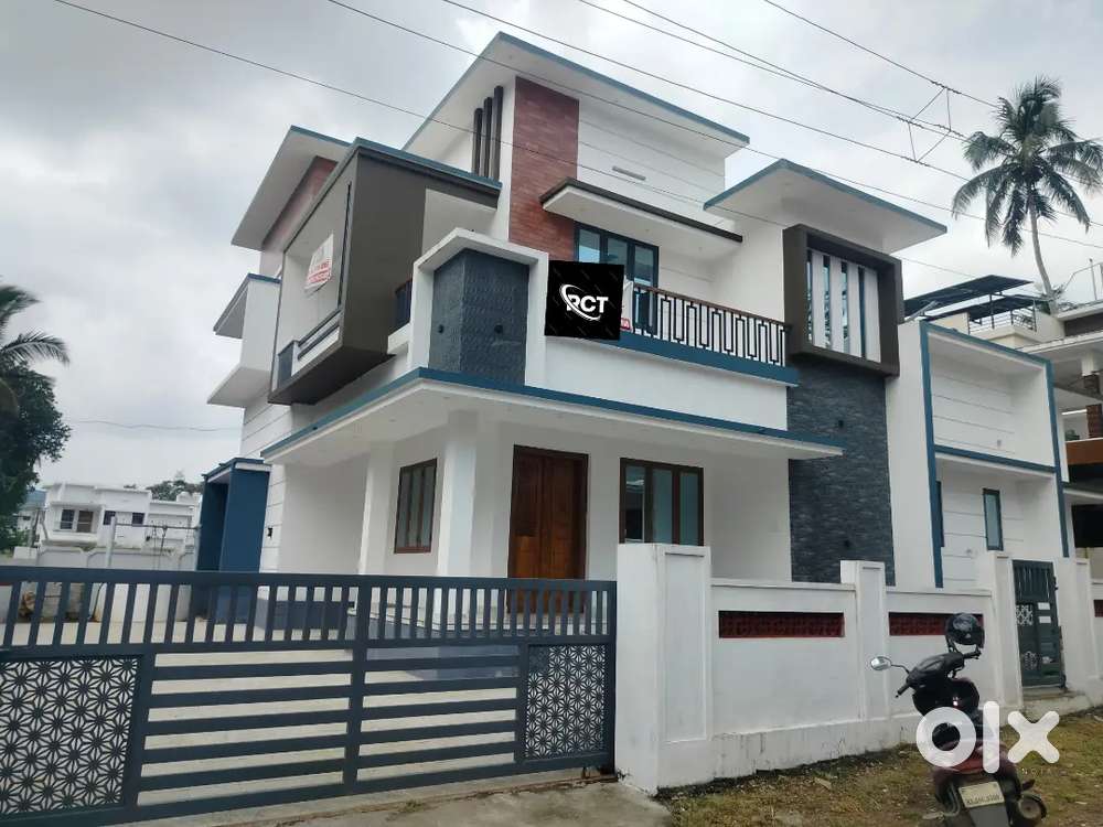 Thrissur mannuthy area New House for sale