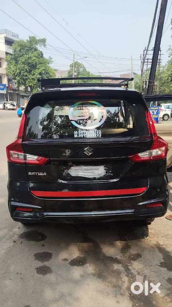 Maruti Suzuki Ertiga Vxi 2025