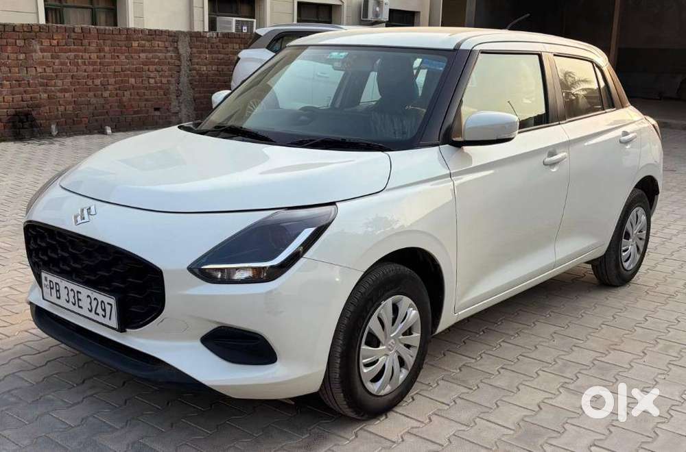 Maruti Suzuki Swift, 2025, Petrol