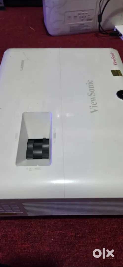 Viewsonic ls750wu laser projector
