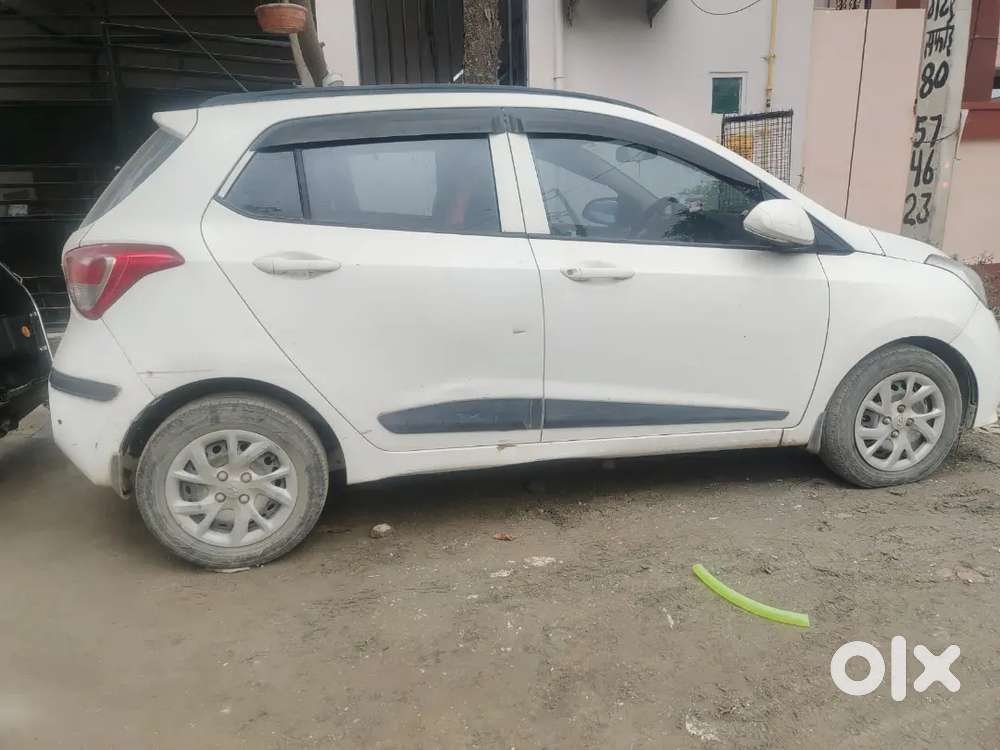 Hyundai Grand I10 2017 Diesel 63000 Km Driven