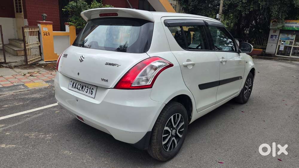 Maruti Suzuki Swift Vdi Optional, 2015, Diesel