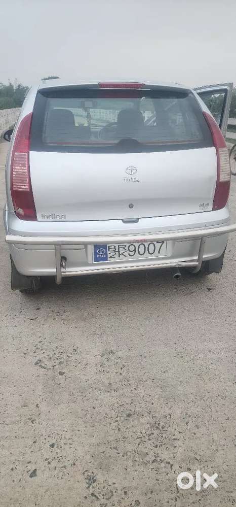 Tata Indica V2 Xeta 1.4 Gls 2011