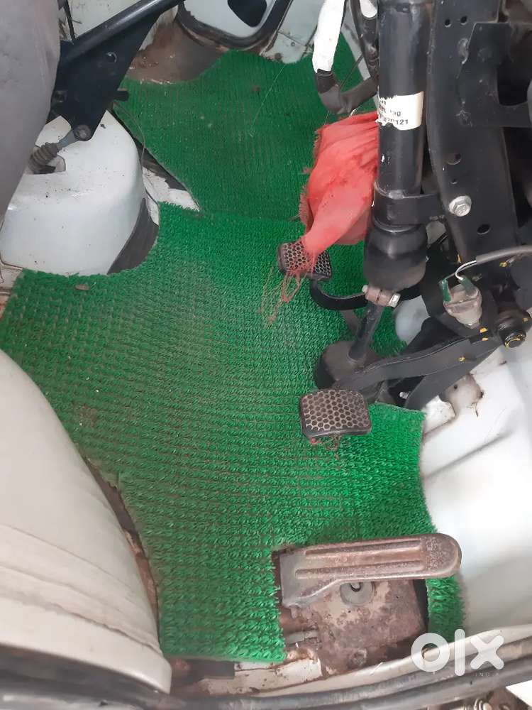 Maruti Suzuki Omni 2012 Petrol