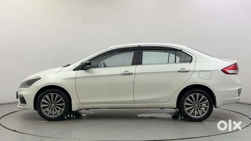 Maruti Suzuki Ciaz Alpha 1.5 At, 2022, Petrol