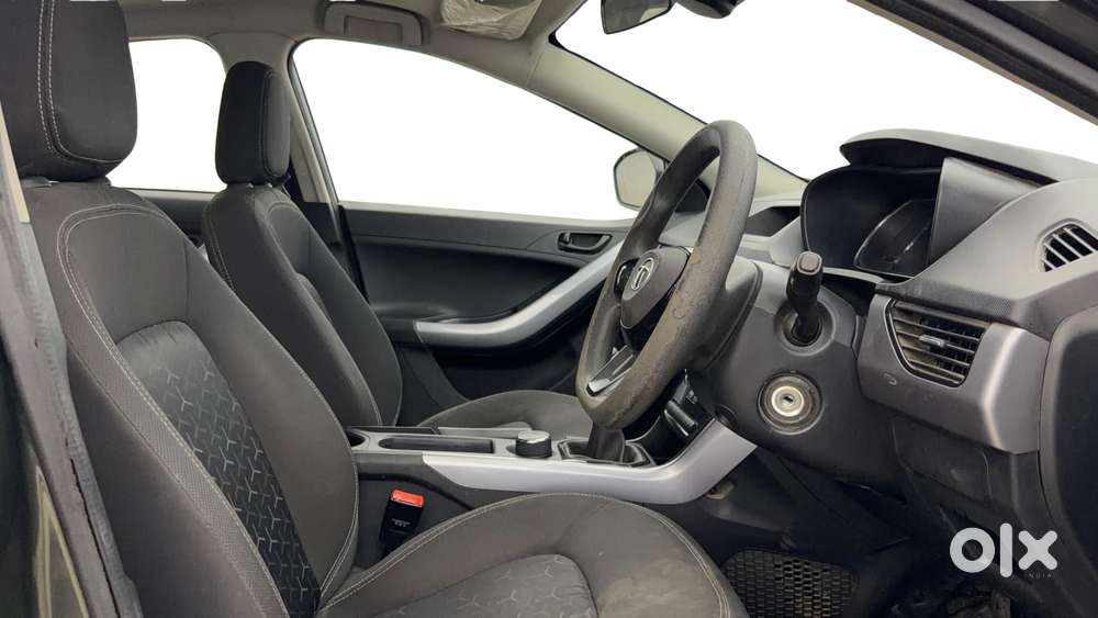 Tata Nexon 1.2 Revotron Xm (s), 2021, Petrol