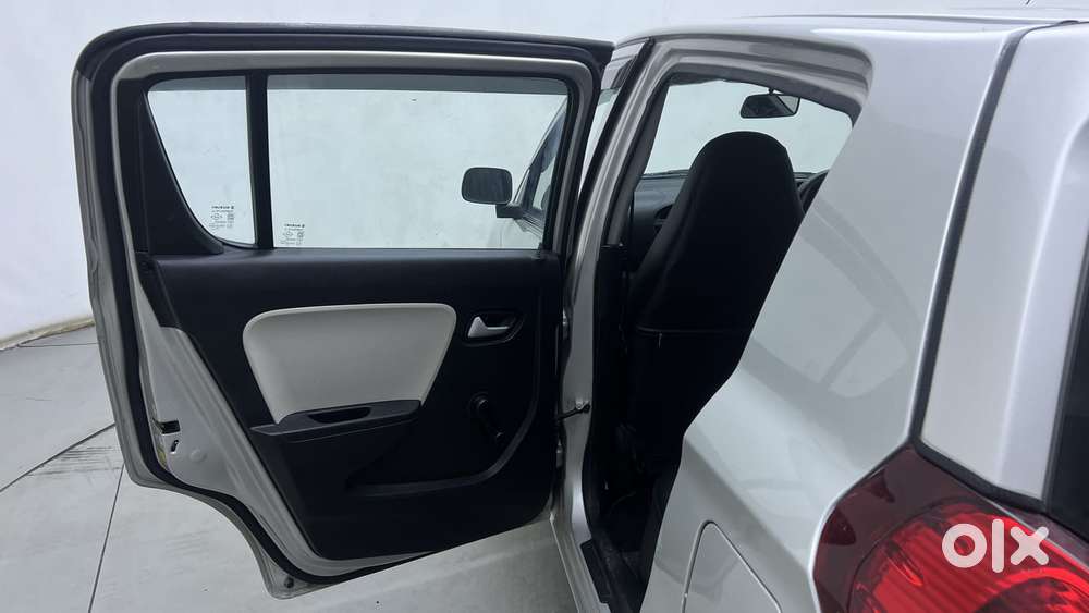 Maruti Suzuki Alto 800 0.8 Lxi (o), 2023, Petrol