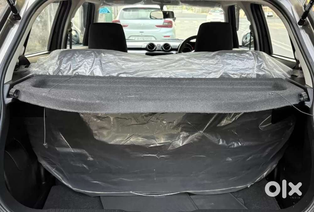 Maruti Suzuki Swift 2018 Vxi, 2022, Petrol