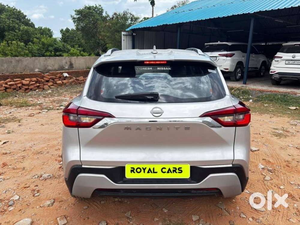 Nissan Magnite 1.0 Xv, 2022, Petrol