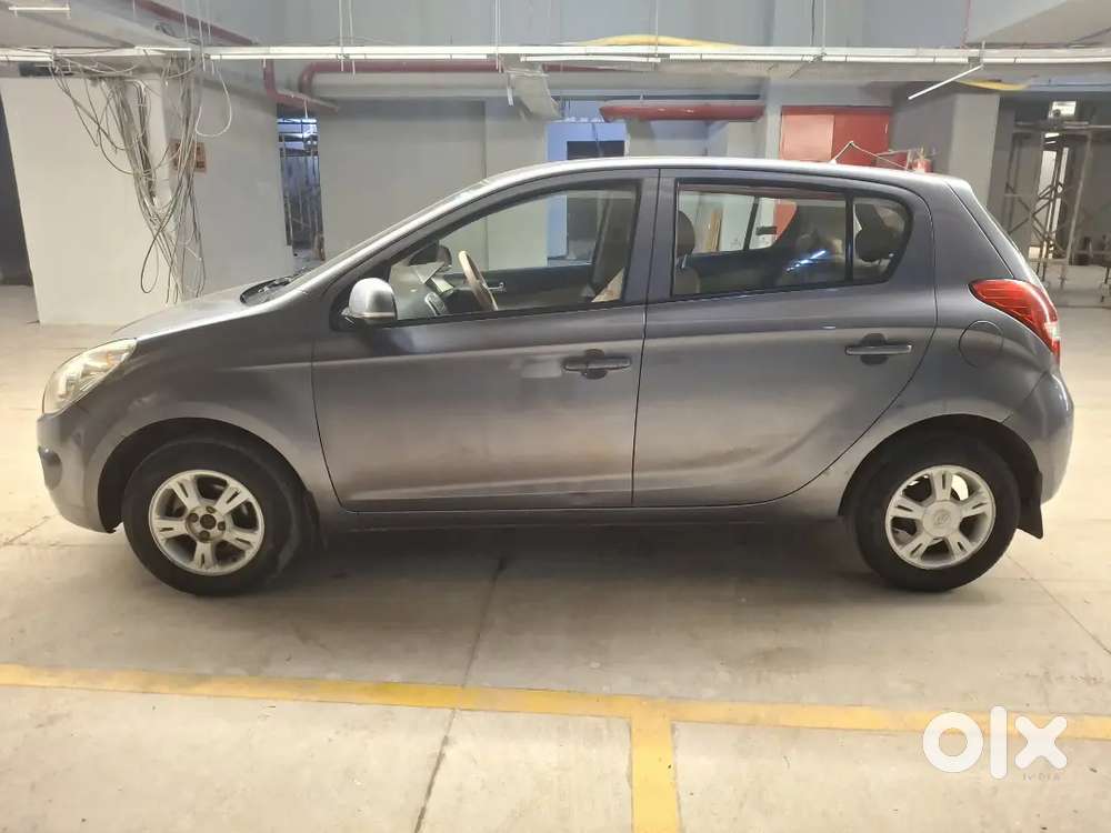 Hyundai I20 Sportz 2012 Model