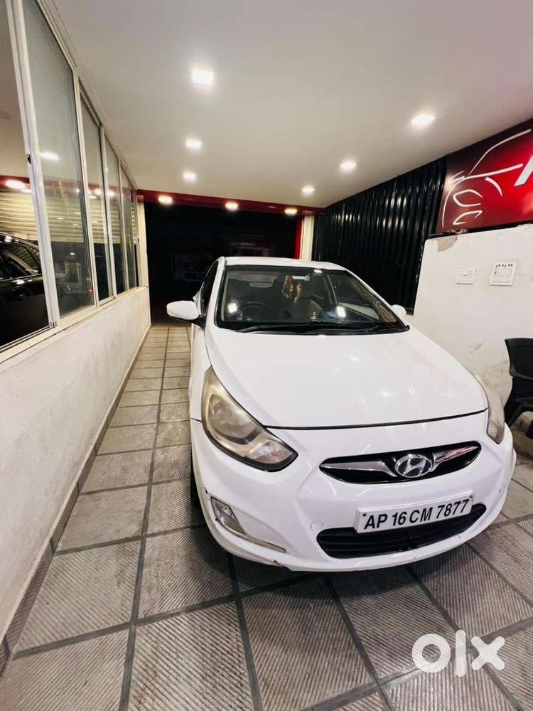 Hyundai Verna Diesel 2014