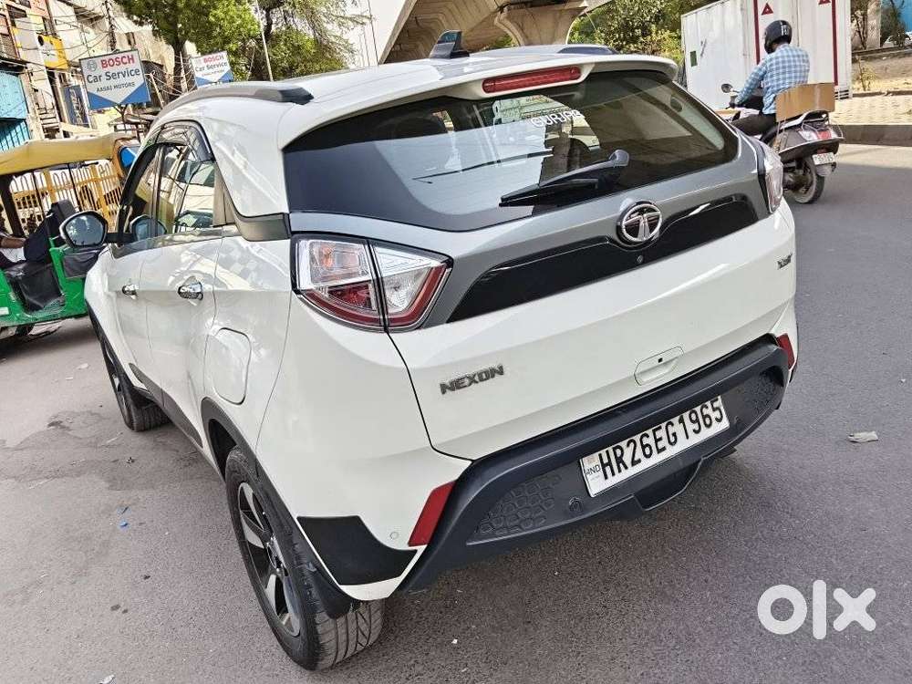 Tata Nexon Amt Xza Plus, 2020, Petrol