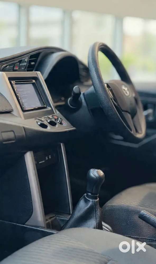 Toyota Innova Crysta 2018