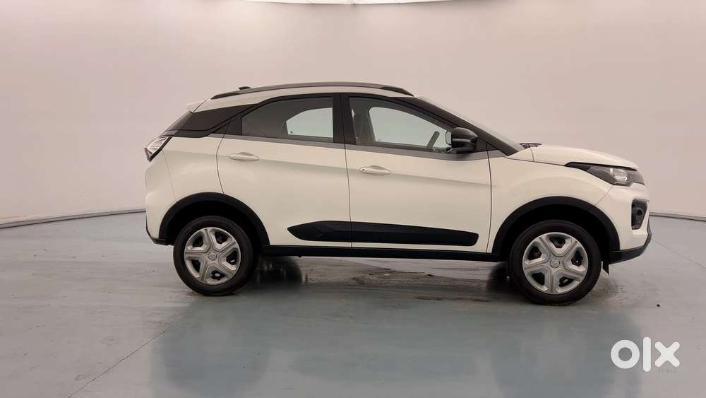 Tata Nexon 1.2 Revotron Xz, 2022, Petrol