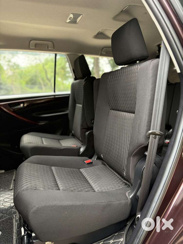 Toyota Innova Crysta 2.4 G Mt, 2020, Diesel