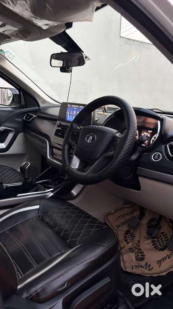 Tata Safari, 2022, Diesel