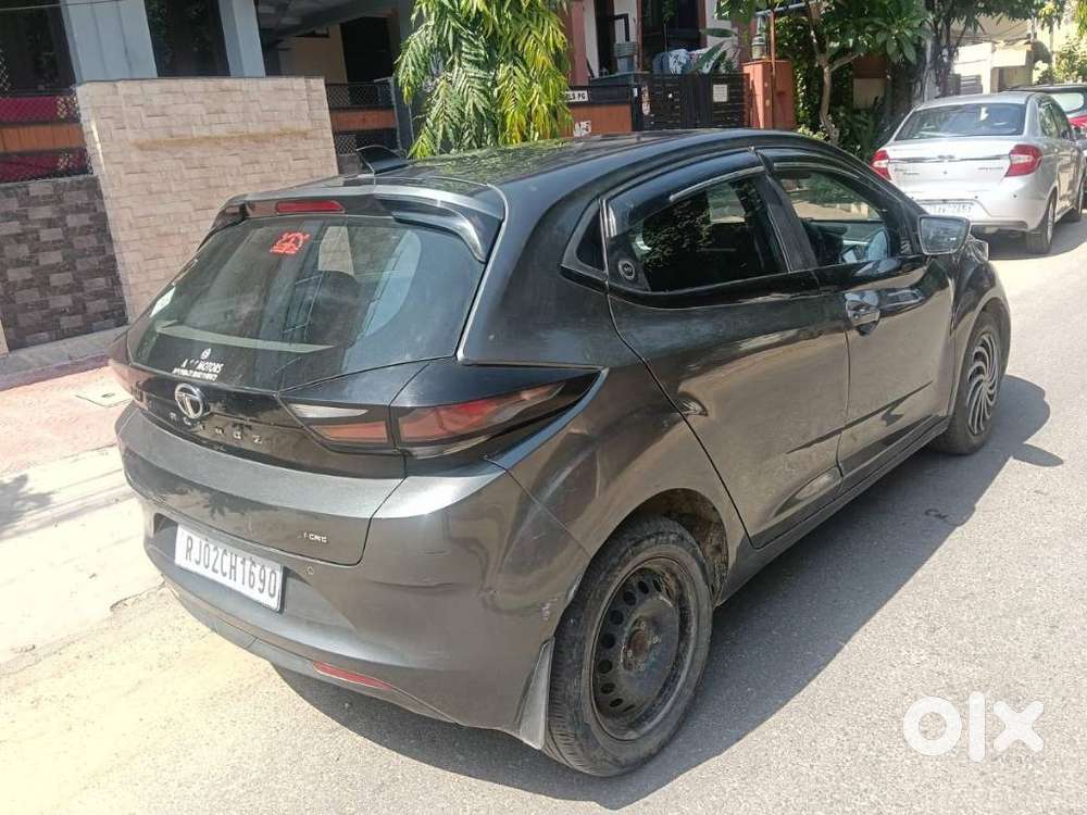 Tata Altroz, 2023, Cng & Hybrids