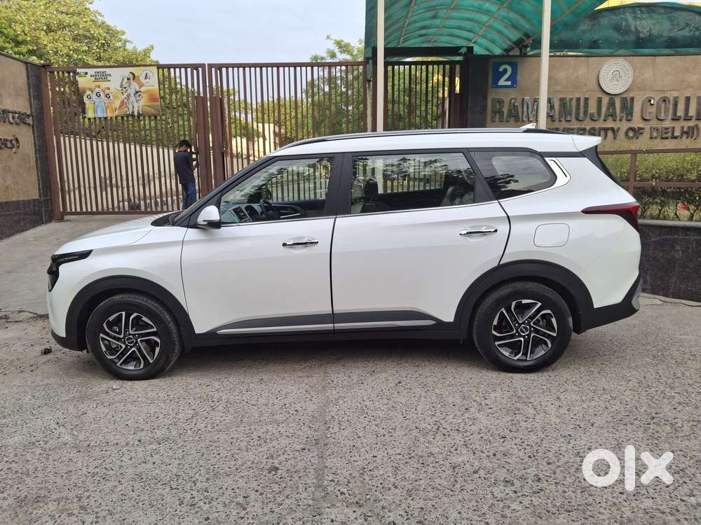 Kia Carens Luxury (o)1.5 Diesel At 7 Str, 2024, Diesel