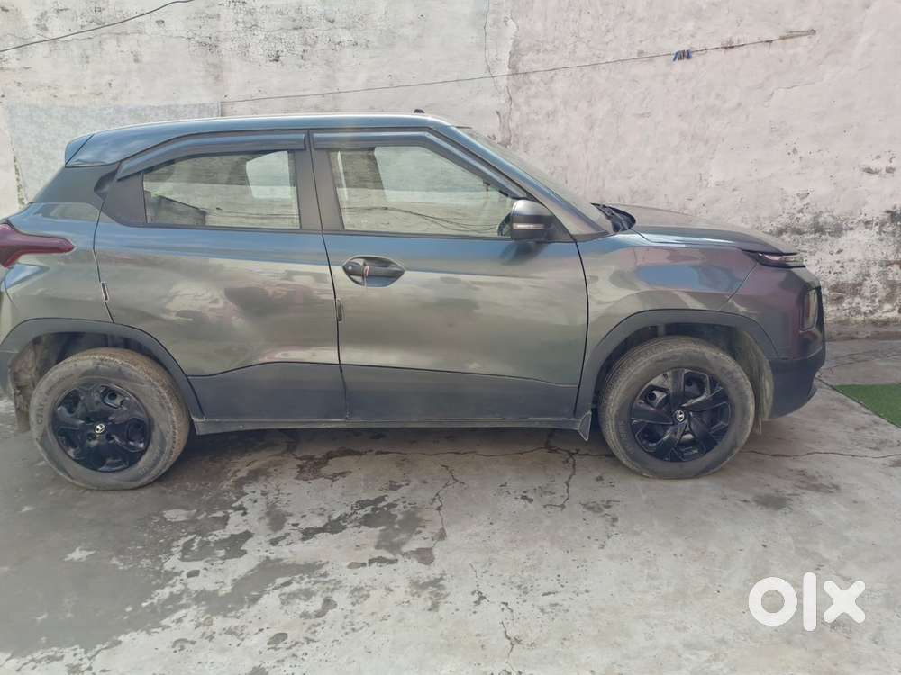 Tata Punch Petrol 2023