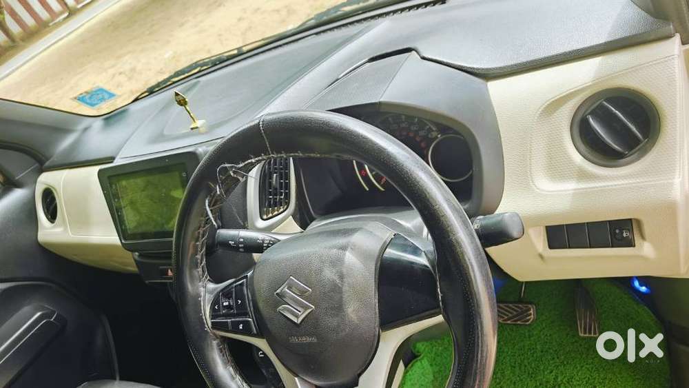 Maruti Suzuki Wagon R Zxi Automatic, 2019, Petrol