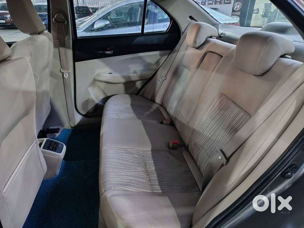 Maruti Suzuki Swift Dzire 1.2 Vxi Bsiv, 2018, Cng & Hybrids