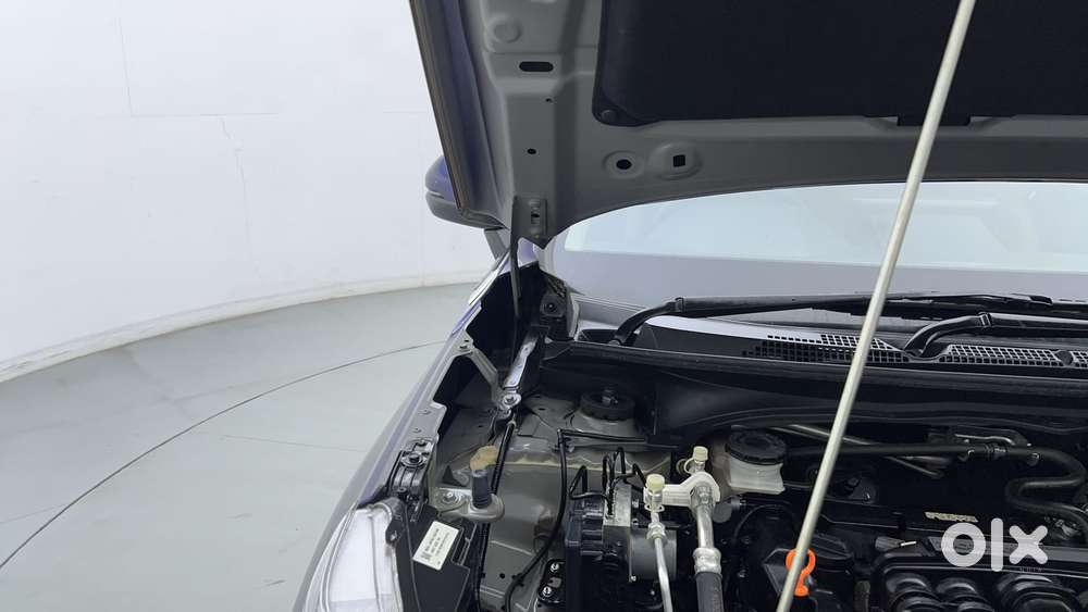 Honda Elevate Zx Mt, 2025, Petrol