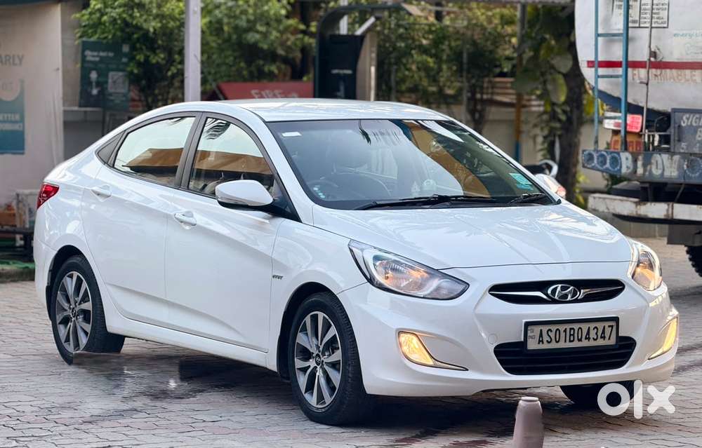Hyundai Verna Vtvt 1.6 Sx, 2015, Petrol
