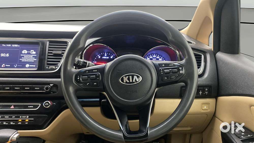 Kia Carnival Prestige, 2020, Diesel