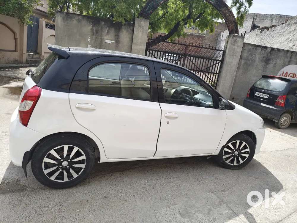 Toyota Etios Liva 2018 Cng & Hybrids 85000 Km Driven