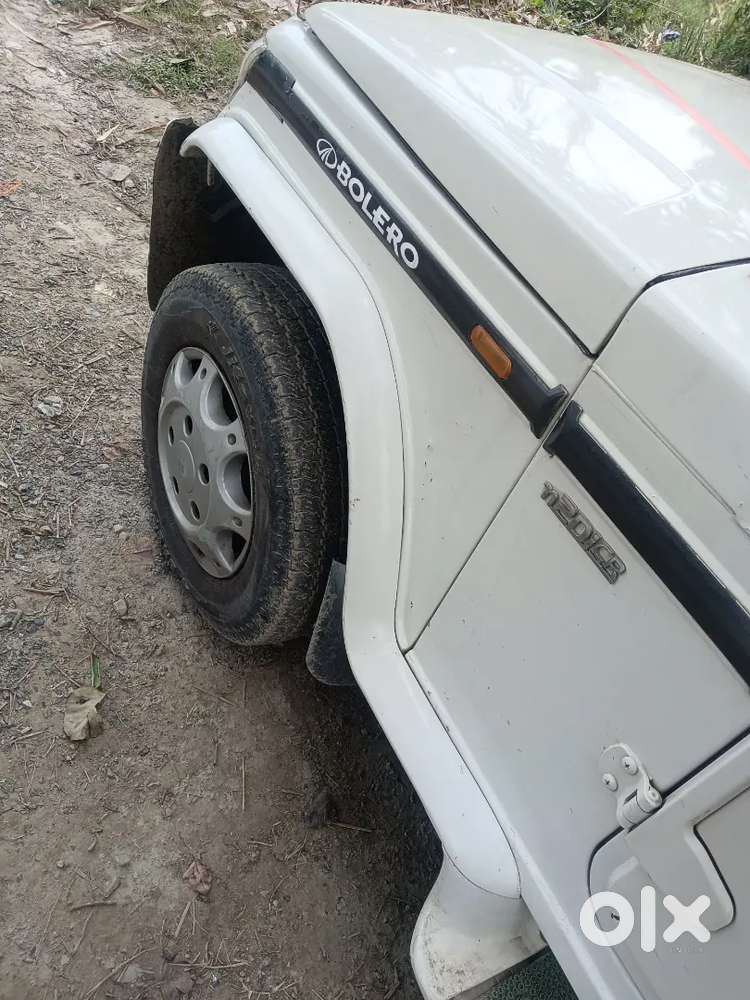 Mahindra Bolero Power 2013
