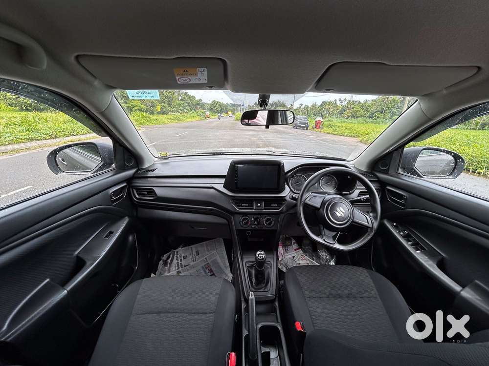 Maruti Suzuki Brezza 1.5 Lxi Smart Hybrid, 2024, Petrol