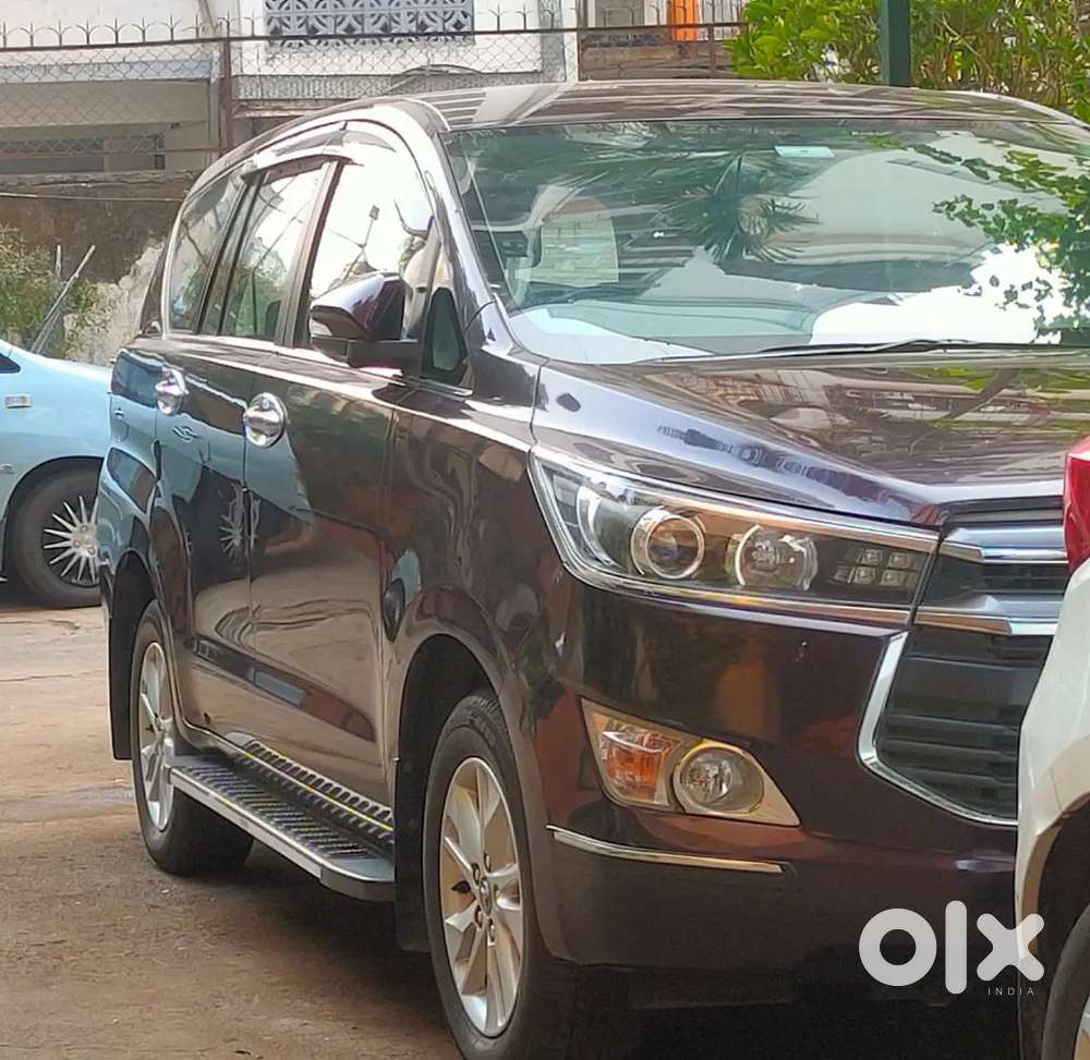 Toyota Innova Crysta 2017 Year Diesel Manual