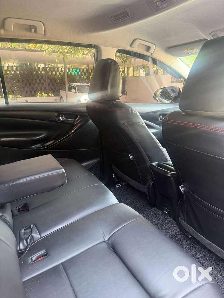 Toyota Innova Crysta [2020-ongoing] 2.4 Gx 8 Str, 2020, Diesel