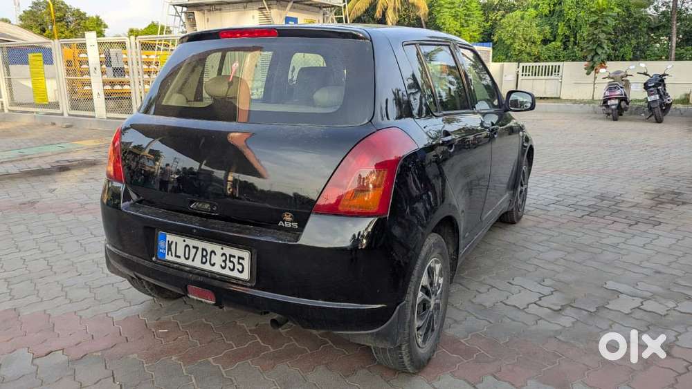 Maruti Suzuki Swift 2004-2010 1.3 Vxi, 2006, Petrol