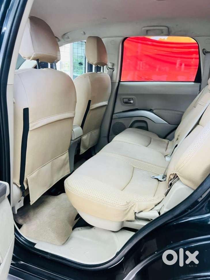 Mitsubishi Outlander 2.4 Mivec, 2009, Petrol