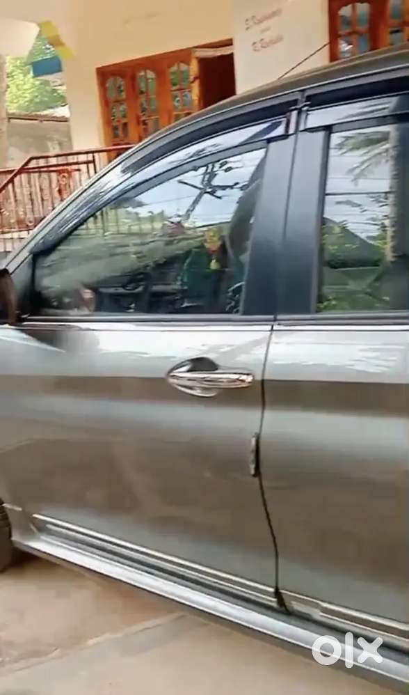 Maruti Suzuki Ertiga 2022 Petrol 2800 Km Driven