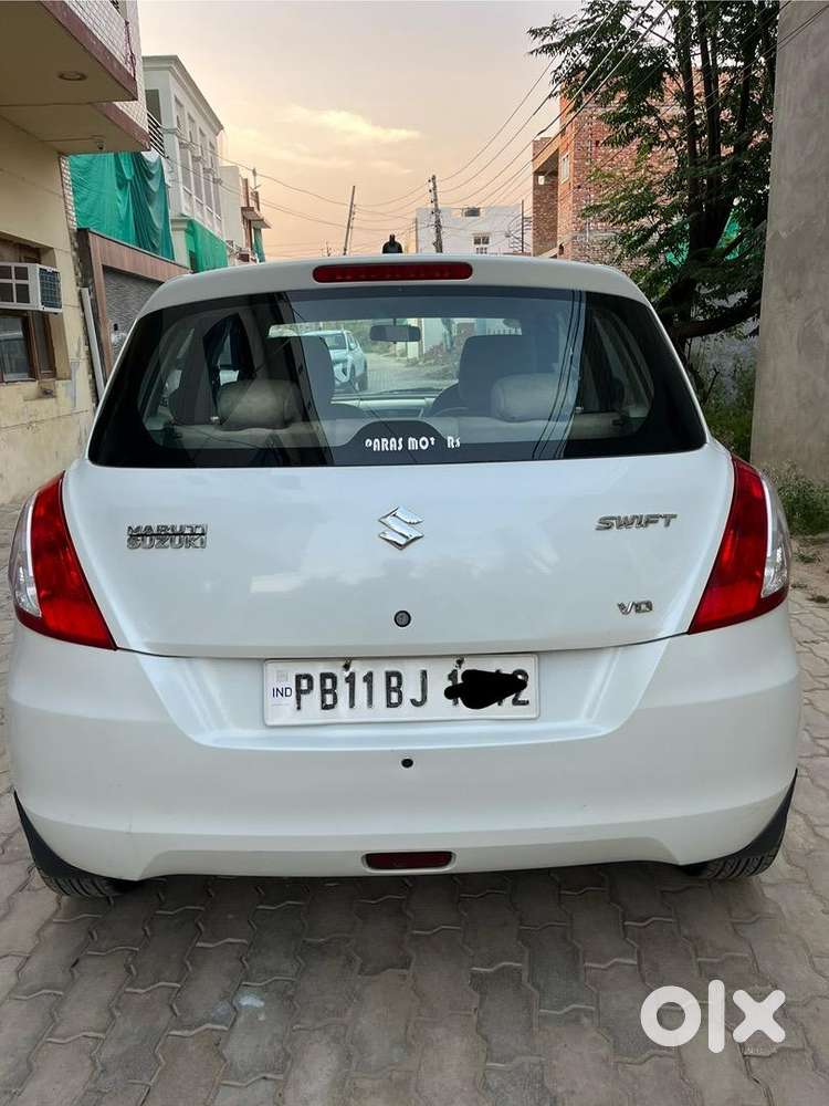Maruti Suzuki Diesel 2014 First Owner Lady Driven