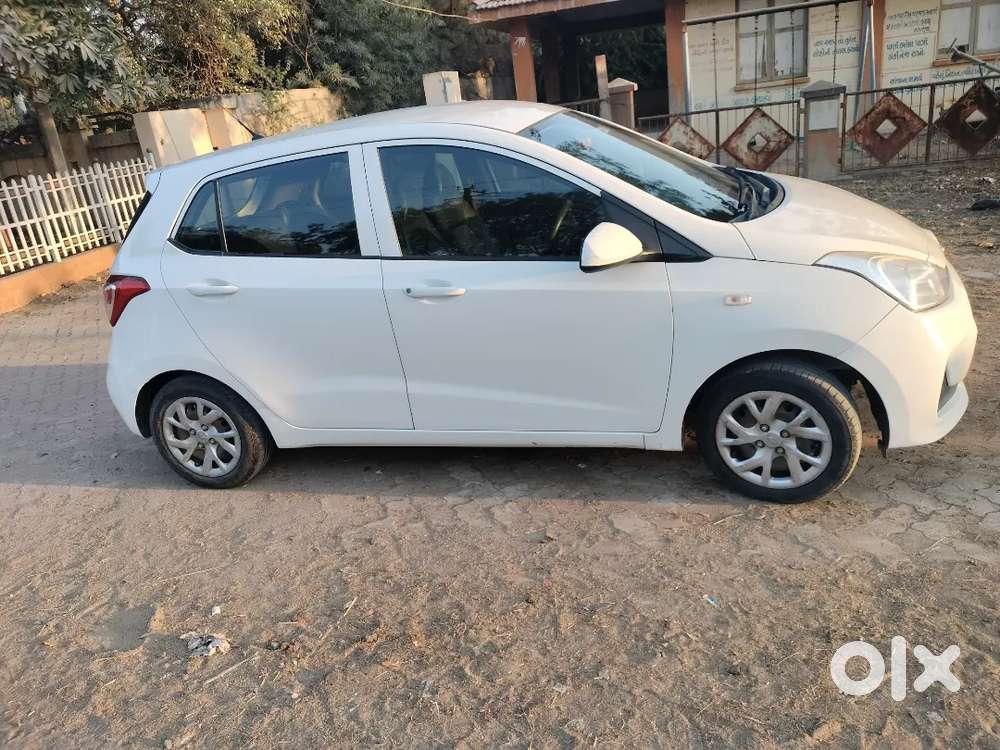 Hyundai Grand I10 355111 Cng & Hybrids 72455 Km Driven
