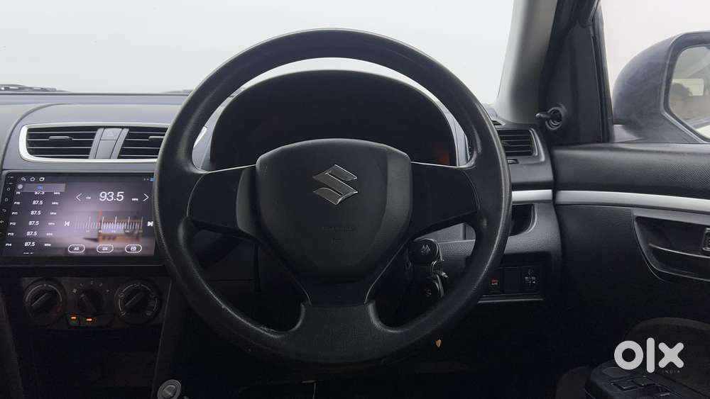 Maruti Suzuki Swift 1.2 Lxi (o), 2017, Petrol