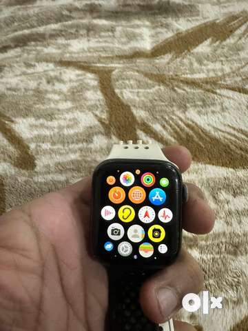 Apple watch 5 internal storage hotsell