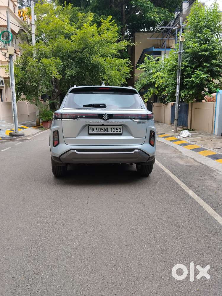 Maruti Suzuki Grand Vitara 1.5 Alpha Plus Intelligent Hybrid eCVT, 2..