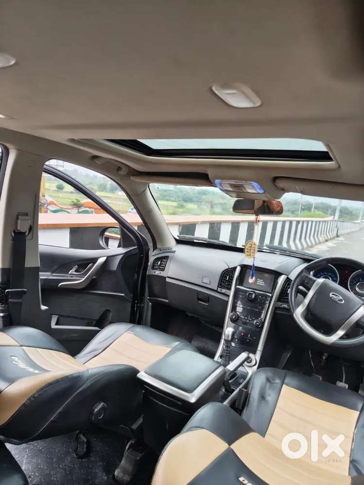 Mahindra Xuv500 2.2 W9 2019