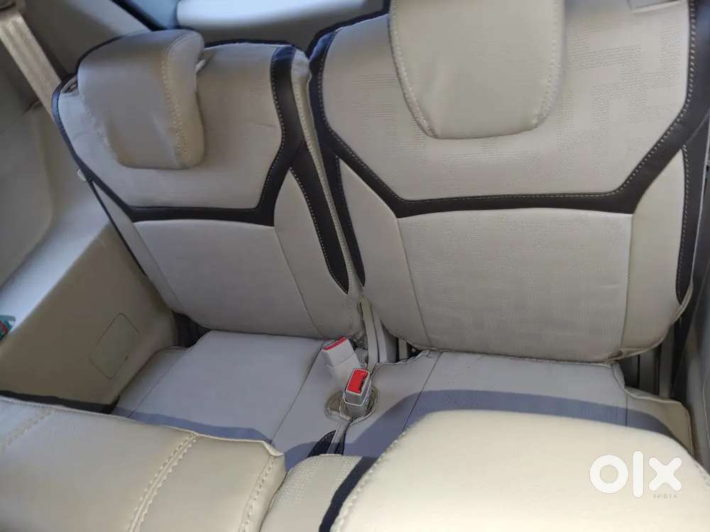 Maruti Suzuki Ertiga 2024 Petrol 85000 Km Driven