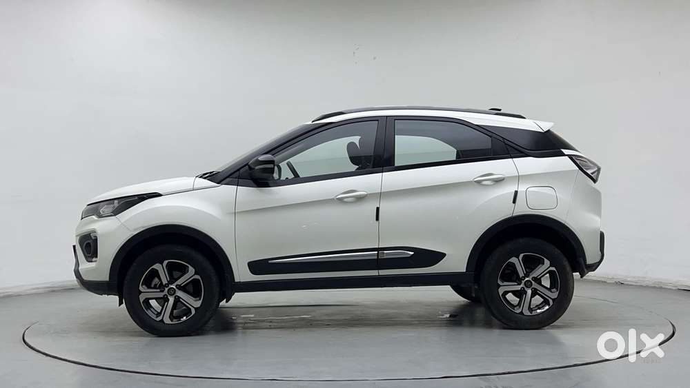 Tata Nexon 1.2 Revotron Xz Plus (s), 2023, Petrol