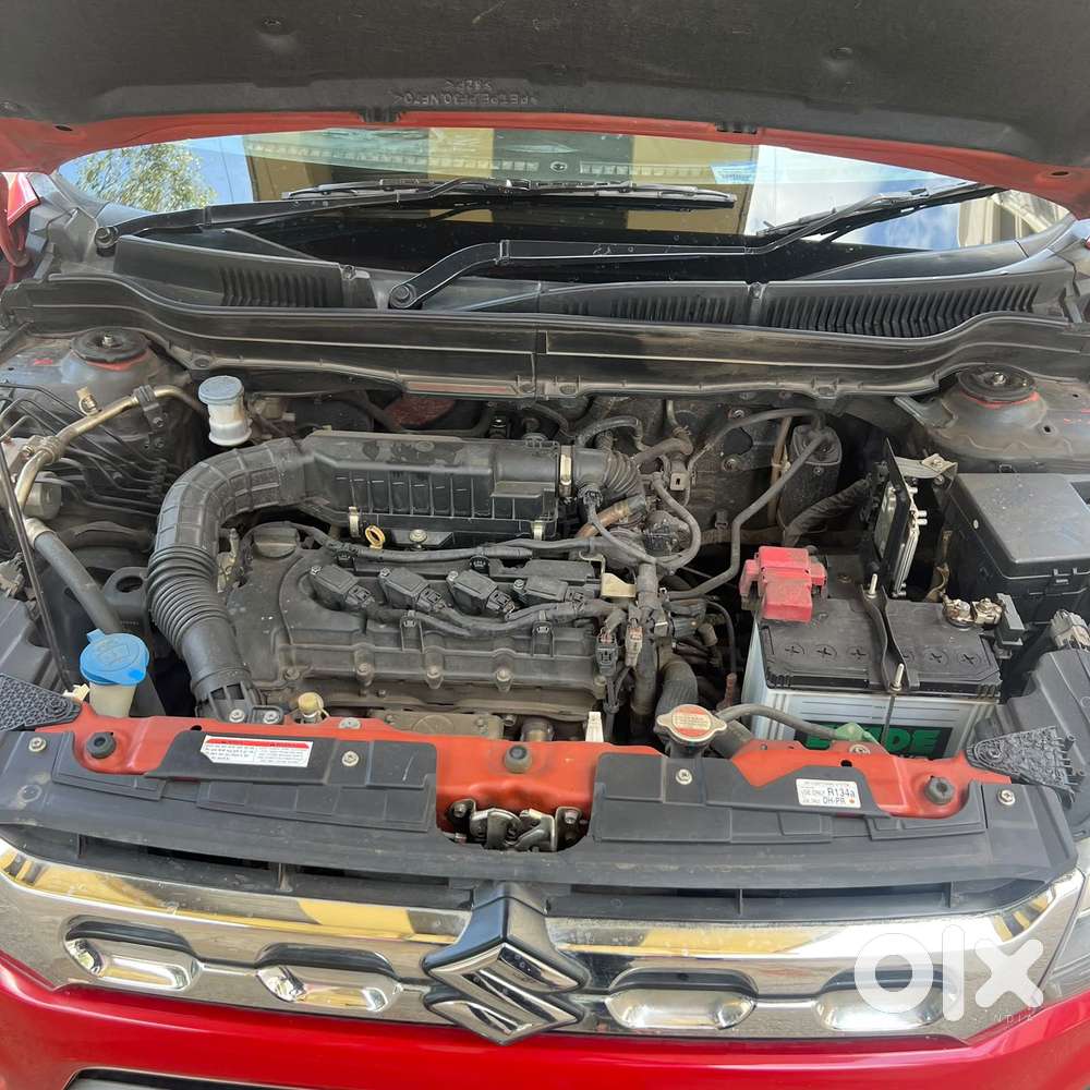 Maruti Suzuki Brezza 1.5 Zxi Plus At Smart Hybrid, 2020, Petrol